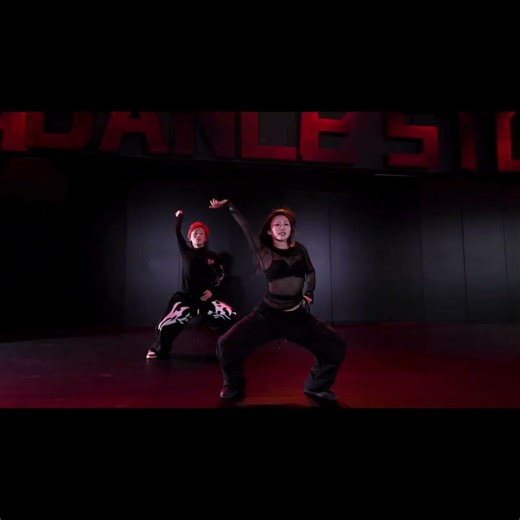 SB19 X JOLIN 'Emoji' Dance Challenge from Shanghai (China) by Power Jazz Dance Coach 詹詹 'Zhān Zhān'!