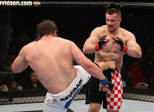 Ep 708 ft. Frank Mir and Roy Nelson - UFC Unleashed