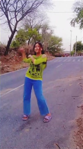 bombay 😁~ bombay bombay~ bombay #shorts #viral #trending #dance #copines #bombay