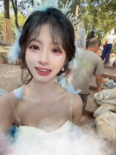 Pretty Chinese Girl 吴嘉茹 on Douyin