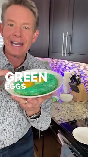 Green Eggs and Ham Science Experiment