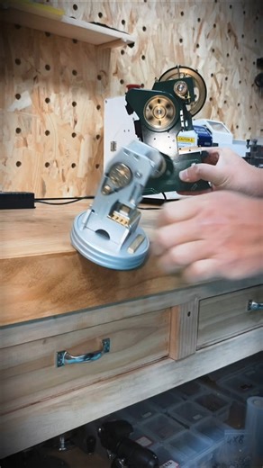 😱When a mini punch press model has a nightmare…😰