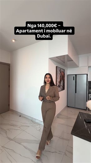 Brisi Selmani DXB 🇦🇪 on Instagram: "Apartament i mobiluar plotësisht në Dubai 🇦🇪 Smart home me smart key lock – për banim ose investim. 💰 Çmimet: • Studio nga 140,000€ • 1+1 nga 200,000€ Ideale për: ✔️ Investitorë ✔️ Banesë personale ✔️ Të ardhura nga qiraja në Dubai 📩 Më Kontakto per me shume detaje +971589734984 #albania #viral #apartament #mundesiinvestimi #fyp"