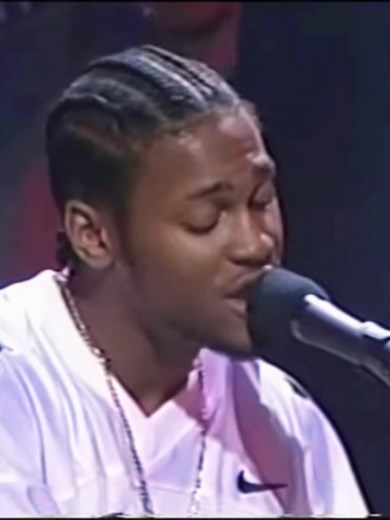 D'Angelo and Smokey Robinson's Versions of Cruisin' Explained