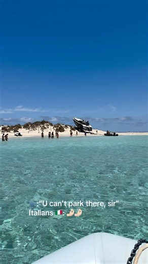 who knows what happened?🤦🤦 #formentera #espalmador Follow @topyacht Vid by dm | YachtBuyer