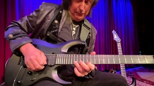 Very fun session with @tony.borg from the legendary band @alienswedenofficial showing off his @cort_guitars and Headrush (@headrushfx) here in Stockholm. Alien has a new record coming out the 27th of November it is called "Into The Future". Tony is using Cort X500 Menace guitars, on in regular tuning and one in half step down. See more info at https://www.aliensweden.com/ | Luthman Nordic