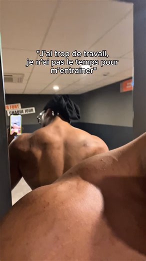 Token on Instagram: "- chacun a son rythme mais ne vous cachez pas derrière des excuses.. #gymmotivation #gymrat #fitnessmotivation"
