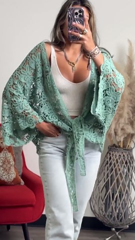 Layla Embroidered Floral Kimono Wrap - Etsy