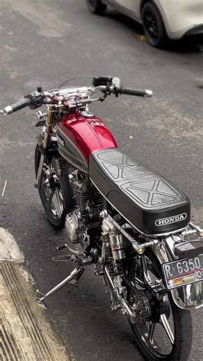 CB Ganteng Style: Trendy Downsize Fashion