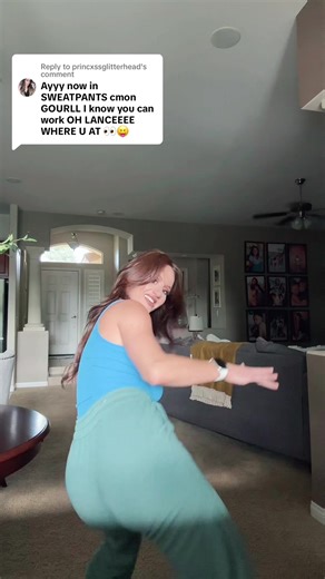 Learning how to Twerk for Beginners | Twerk Tutorial