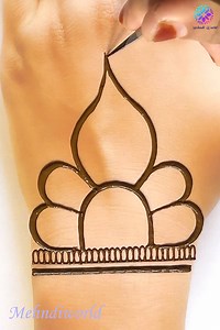 4.5M views · 10K reactions | #mehndi #mehendi #mehandi #henna #arabic #design #art #artist #creative #creativity #wedding #mehndiworld | Mehndi World | Facebook