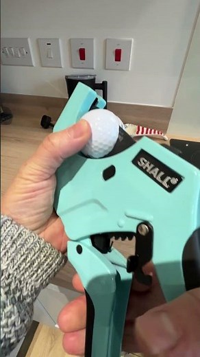 Cutting Open a GOLF BALL