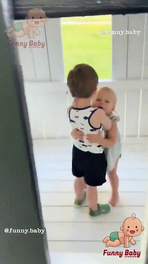 #firstkiss#babylove #foryoupage #socute #adorable kids #fpy #babytiktok #sooooo cute #❤️😘😍