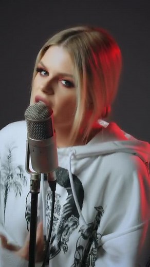 Chandelier Cover Song | Vocal Performance by @sia