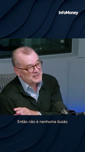 Na edição especial 185 do Outliers InfoMoney, em comemoração aos os seis anos do programa, os apresentadores Clara Sodré e Fabiano Cintra recebem Gustavo Franco, ex-presidente do Banco Central e fundador da Rio Bravo Investimentos. Ele comenta sobre o período de superávit primário de 3% com a finalização do intervalo tendo dívida PIB na faixa de 30. “Aí sabe o que acontece? Começa com D. Dilma Rousseff”.Confira a íntegra do especial no canal do InfoMoney no YouTube!#OutliersInfoMoney #Economia #