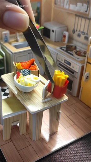 DIY Miniature Food 🍗🍟🍜 || Cute Paper Crafts || Miniature Kitchen