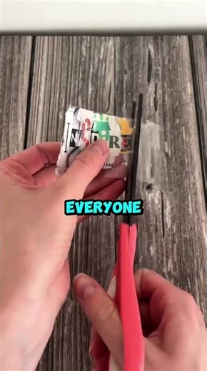 Easy DIY sticker with books 🤯