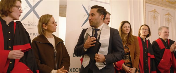 1.1K views · 42 reactions | [ #ExecutiveMasterEcolePolytechnique ]  Revivez les moments forts de la cérémonie de remise des diplômes de la promotion 2022 de l’Executive Master, le diplôme d’excellence de l'X pour les cadres dirigeants, mêlant technologie, innovation et leadership. Félicitations à nos nouveaux alumni et tous nos vœux de réussite !   : ©DRONE PRESS | École polytechnique | Facebook