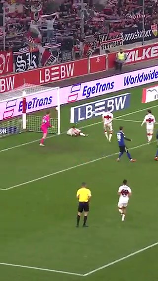 Maximilian #Mittelstädt 💪💪💪#VfB | #VfBHSV 4-0