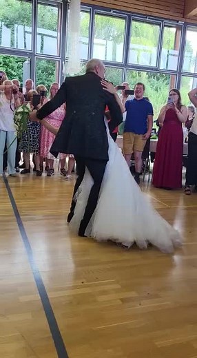Feierliche Hochzeit von Anita Hofmann und Christian Filip