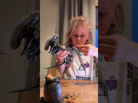 Alien Unboxing! Egg, Facehugger & Chestburster Full Set Reveal!