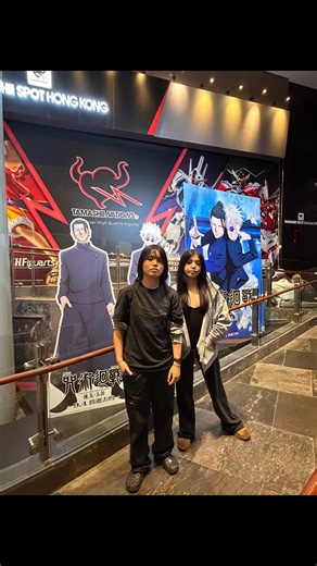 Cynthia Trinh on Instagram: "If you’re a foodie or just feeling adventurous, Hong Kong, Shanghai, and Beijing are basically seafood heaven 🦞🦀 Chinese chefs are known for turning premium live seafood into magic — think lobster, crab, king crab, clams, geoduck, oysters, fish maw, even caviar. So many dishes. So many restaurants. So many “wow” moments. ✨ Foodie tip: want the real deal? Pick a restaurant with a live seafood pond or tanks inside. If it’s swimming, it’s winning 😄 Bonus fun facts to