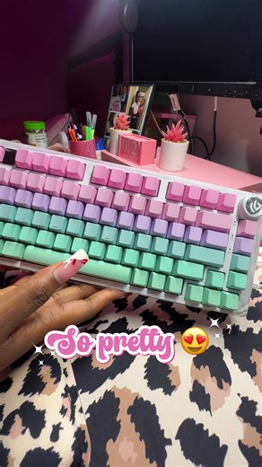 One thing I love is a good affordable keyboard 😩😍 the sound though 😮‍💨 #creamykeyboards #unboxingvideo #asmr #keyboardasmr #foryoupage