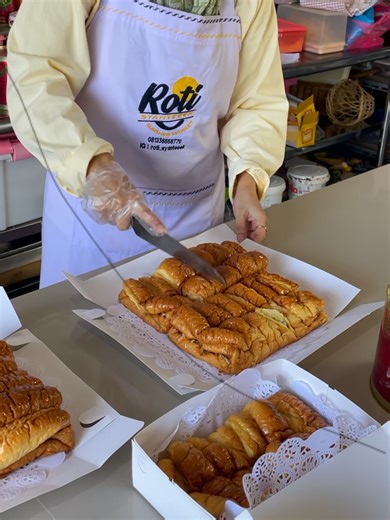 Roti Kukus Premium: Godaan saat Hujan