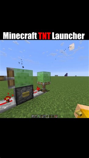 Minecraft TNT Launcher 💣🔥 Insane Redstone Build #shorts