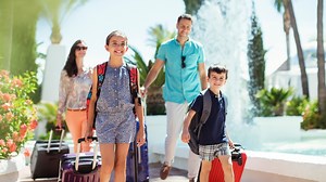 US families in the middle-class can't afford vacation anymore