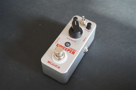 Mooer Bass Sweeper – Compact Envelope Filter Pedal | Reverb Deutschland