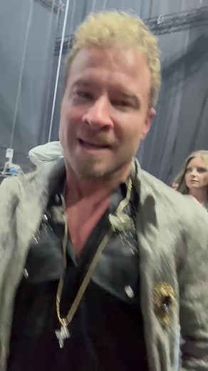 Backstreet Boys & Rascal Flatts Rock ACM Awards 60!