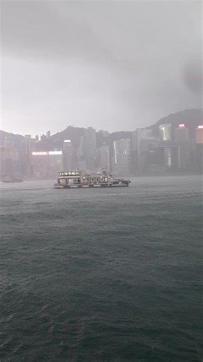 this was a crazy weather😲😲😲