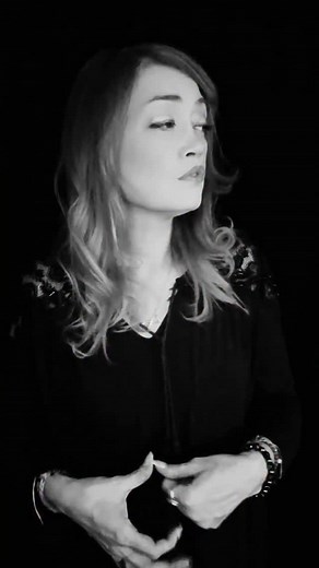 @defleppard Love Bites PSE Cover #serendipitous_sign #👑longlivethequeen👑 #pse #signlanguage #hardofhearing | Serendipitoussign