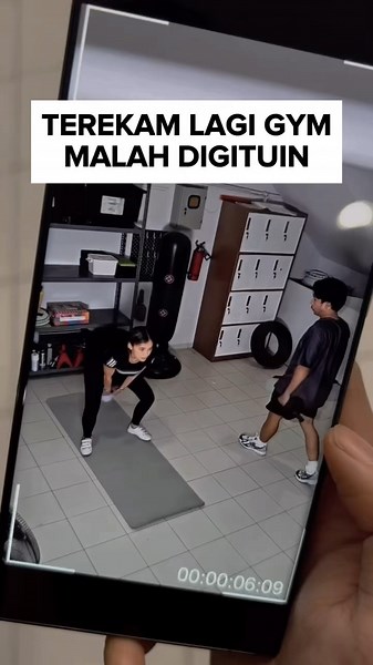 HATI-HATI YANG SUKA NGEGYM! 🚨 ...soalnya ada promo WIB yang bikin guncang-guncang jadi bikin gak fokus olahraganya Banyak promo seru yang bikin kamu GUNCANGGG: ✨ COD Gratis ✨ Flash Sale 95% #promoguncangtokopedia | Tokopedia