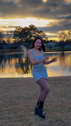 Qoj ib ce 🤭🤭 Zaj nkauj no nrhov2 siv seb puas nrhov zog Tuaj 🤭🤭 #trendingreelsvideo #hmong | Nkauj Ntxhee - pages