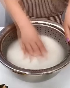 🥗 Σουρώστε, τρίψτε και προετοιμάστε με αυτό το ανθεκτικό σετ 3 τεμαχίων από ανοξείδωτο χάλυβα! 👌 Ιδανικό για ζυμαρικά, χυμούς και πολλά άλλα. 🧼 Εύκολο στο καθάρισμα και ασφαλές στο πλυντήριο πιάτων! Κάντε κλικ παρακάτω για να ψωνίσετε👇 | Frilla