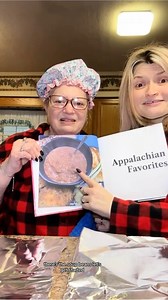The ultimate Appalachian meal? Soup beans and fried taters! • Soup beans, fried potatoes, sauerkraut and weenies, fried green tomatos, cornbread and fried bread! Southern comfort food at its best and my parents fave meal! • #southern #southernfood #comfortfood #soupbeans #appalachia #appalachianfood #southerncooking #foodreels #foodblogger #easternkentucky #hillbilly #cornbread #onmytable #foodie #southernfoodie #sauerkraut #southernlife #eating #myfamily #wholesomecontent #southernmeals #cookin