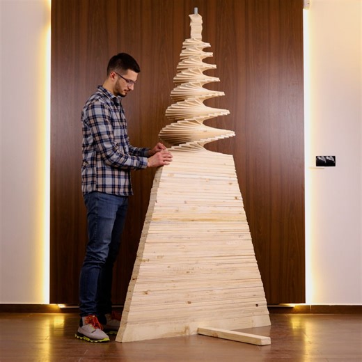 5.6M views · 87K reactions | The ultimate DIY wooden Christmas tree | MetDaan DIY | Facebook