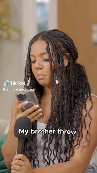 Hilarious Roundtable Comedy Highlights