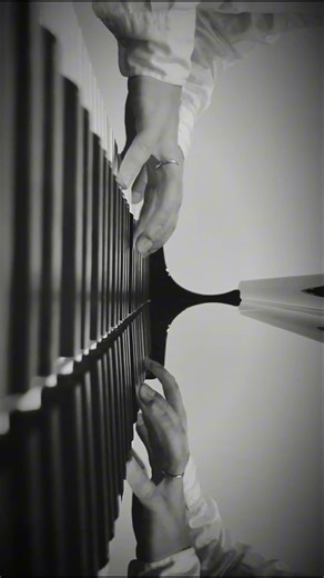 Philip Glass – Metamorphosis (Complete) | 30 Min Minimalist Piano