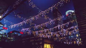 53K views · 405 reactions | Auckland is a place where big city style and stunning natural beauty go hand in hand – breath-taking scenery, world-class food and wine, sparkling harbours, island retreats, great shopping and spectacular arts and events. What's your favourite thing about Auckland? | Travel Associates | Facebook