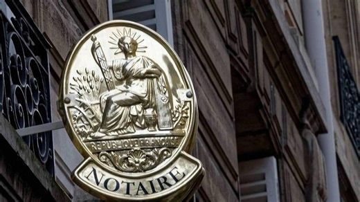 Succession : dans quels cas le notaire est-il tenu de communiquer les informations du testament ?