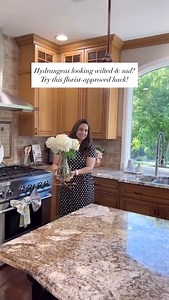 It's hydrangeas season! 🌿These flowers are high-maintenance-If you find that your cut hydrangeas are wilting really quickly, you’re probably not caring/watering them properly. A local florist shared this tip a few years ago with me and it works like magic to get wilted sad hydrangeas back to life! 1.Dip the stems in boiling water for 30 seconds to remove sap and open them up. 2.Smash the ends of the stems with a mallet or hammer ;it helps them drink more water. 3.Use a sugar bleach mix in your 