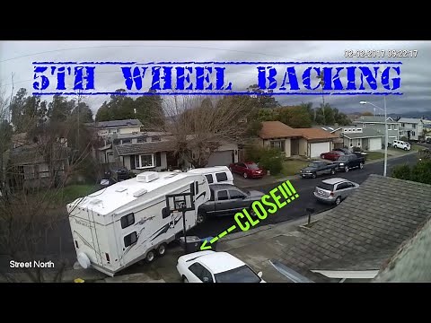 Backing up My 5th Wheel Trailer - NAILED IT!