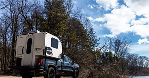 “Chopped” teardrop-inspired truck camper is a minimalist overlander’s dream
