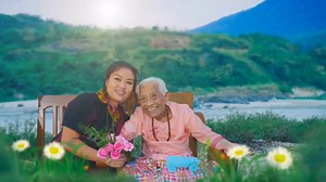 Hkawp Hkungga ai Nuwa hpunau ni hpang de Yungwi Shayi Lahtaw Pri Ja mahkawn da ai "Tanghpre Mazup De" ngu ai Buga shakawn mahkawn hpe gam garan ya dat ga ai. Mahkawn Ga Baw - TangHpre MaZup De** Ka Shalat ai - U Yen Sinwa Nhpan Ja Ra Hkawn ai wa - Lahtaw Pri Ja Musisc Arrange &KB🎹 Zauseng Nambaw & Zau Hkun 🎸Guiter: SD Junghpang Studio Blessing, Extreme Mixning: Zau Hkun Video Edit : E Seng Anhte Jinghpaw Mung hta Karai hpan da ya sai🙏Munghpawm Myenmar Mung ting a asak Hka Nu MaLi Nmai Zup *Ma