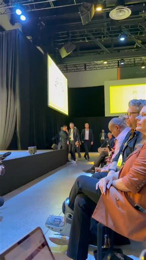 1.3M views · 12K reactions | The Duke and Duchess of Sussex have arrived at Spring Studios in NYC for a morning of inspiring talks and powerful discussions. More to come! | HELLO! | Facebook