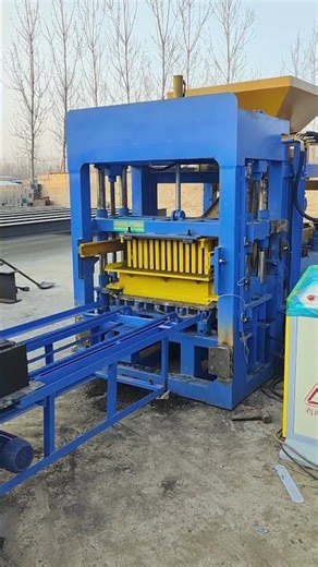 Machine to make standard bricks block cobblestone, machine fabrication brique et bloc ciment #blocks