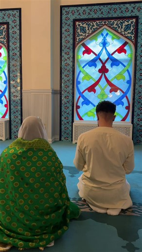 Praying Together: Benefits of Nafl Prayer with Your Partner